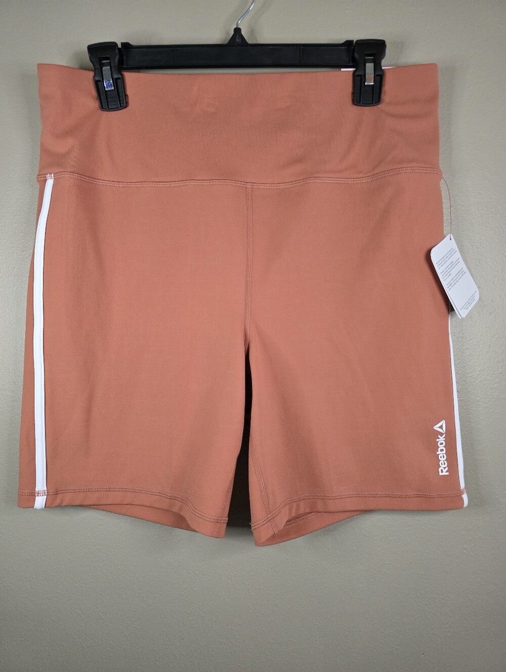 Reebok Women's Coral Activewear High Rise Shorts Size XL